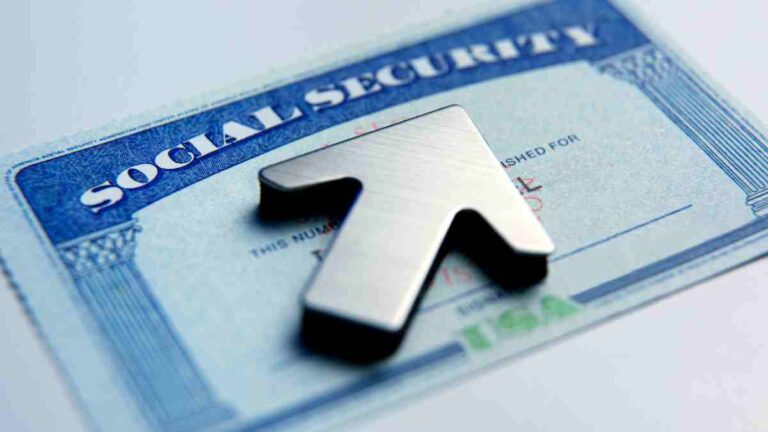 Social Security Update: Retirees Set to Receive $1,927 Payment in December